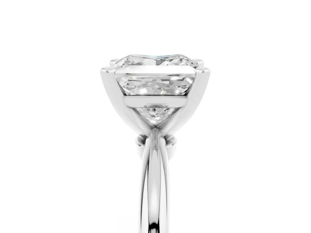 Princess Cut Diamond Solitaire Ring with Prong Setting and Classic Band Platinum