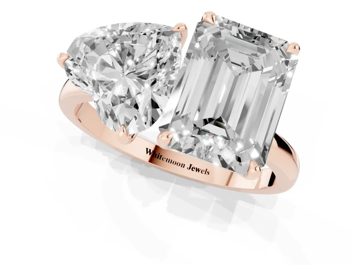 Heart Cut and Emerald Cut Toi Moi Ring with Prong Setting Rose gold
