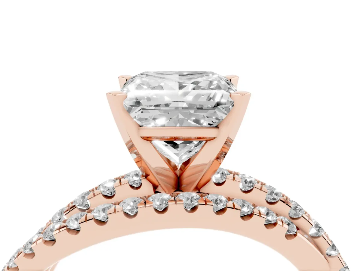 Princess Cut Solitaire Twist Band with Pavé Setting and Four-Prong Setting Rose gold