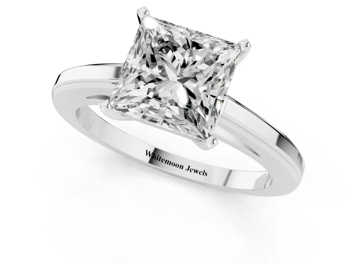 Princess Cut Solitaire Diamond Ring with Four-Prong Setting and Classic Band Platinum