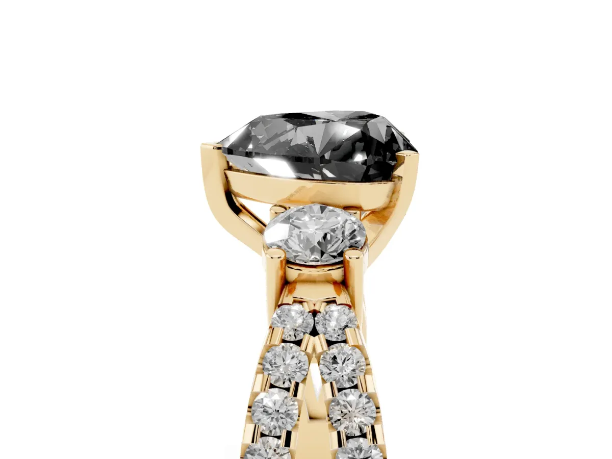 Fancy Black Heart Cut Diamond Three-Stone Ring with Pavé Split Shank and Four-Prong Setting Yellow gold