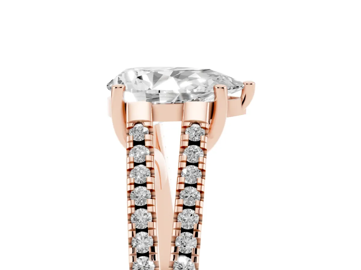 Pear Cut Diamond Solitaire Engagement Ring with Split Shank Pavé Band Rose gold