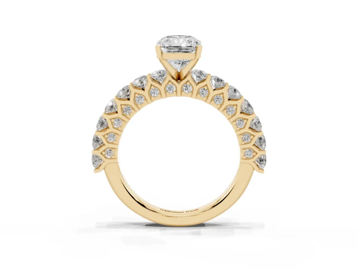 Radiant Cut Diamond Solitaire Ring with Shared Prong Pavé Band and Four-Prong Setting Yellow gold