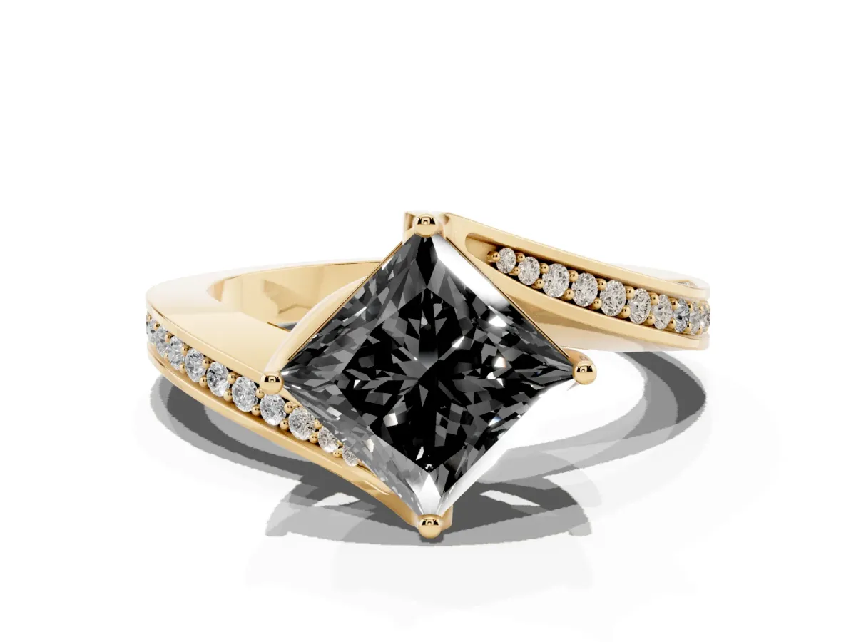 Fancy Black Princess Cut Solitaire Diamond Twist Band with Pavé Setting and Four-Prong Setting Yellow gold