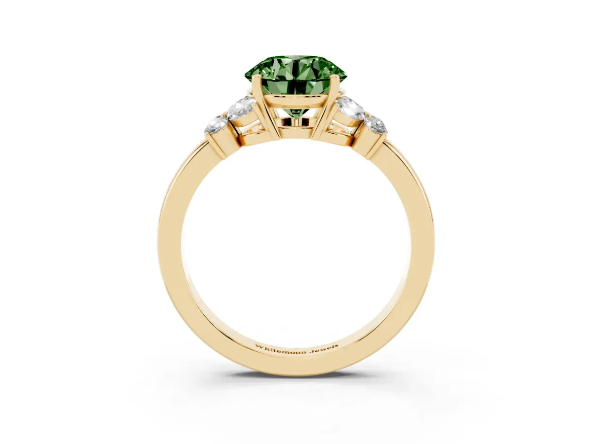 Fancy Green Round Cut Cut Solitaire Floral Diamond Ring with Four-Prong Setting Yellow gold