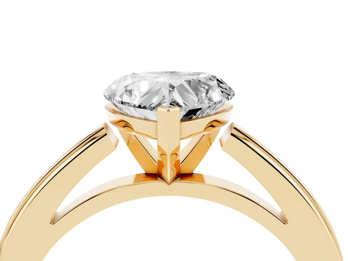 Heart Cut Solitaire Diamond Ring with Four-Prong Setting and Classic Band Yellow gold