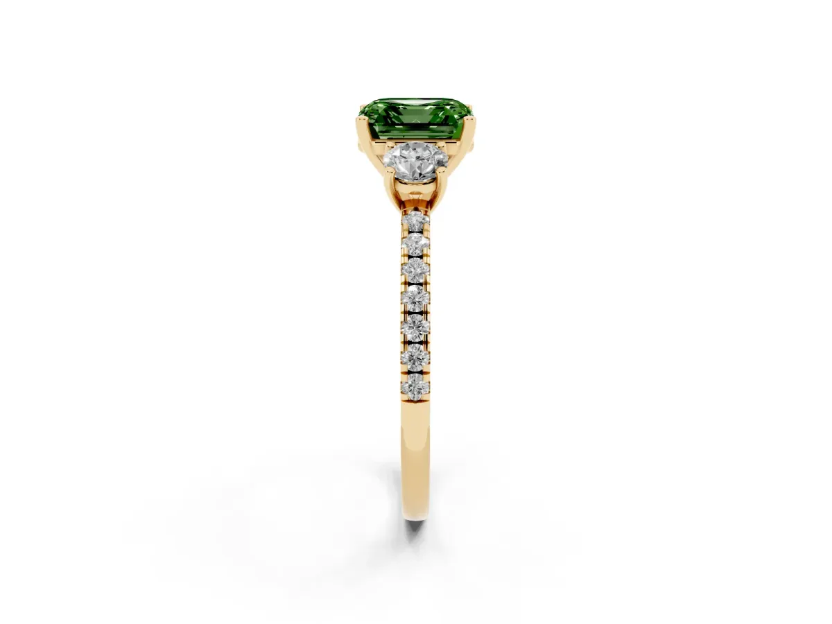 Fancy Green Three-Stone Asscher Cut Cut Diamond Pavé Band with Prong Setting Yellow gold