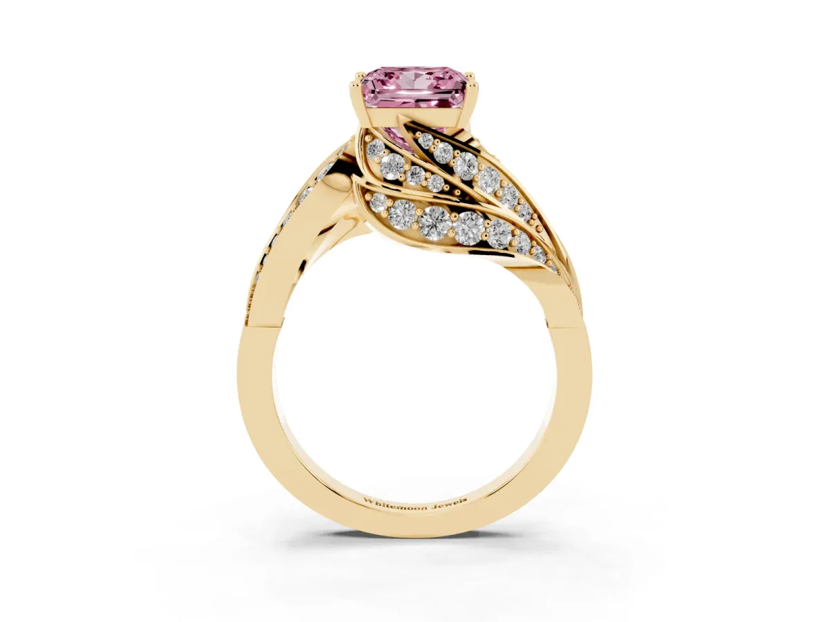 Fancy Pink Princess Cut Diamond Solitaire Ring with Prong Setting and Twisted Pavé Band Yellow gold