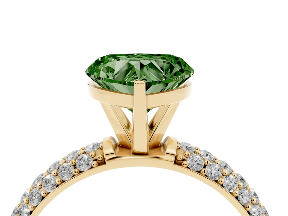 Fancy Green Heart Cut Diamond Solitaire Ring with Prong Setting and Pavé Band Yellow gold