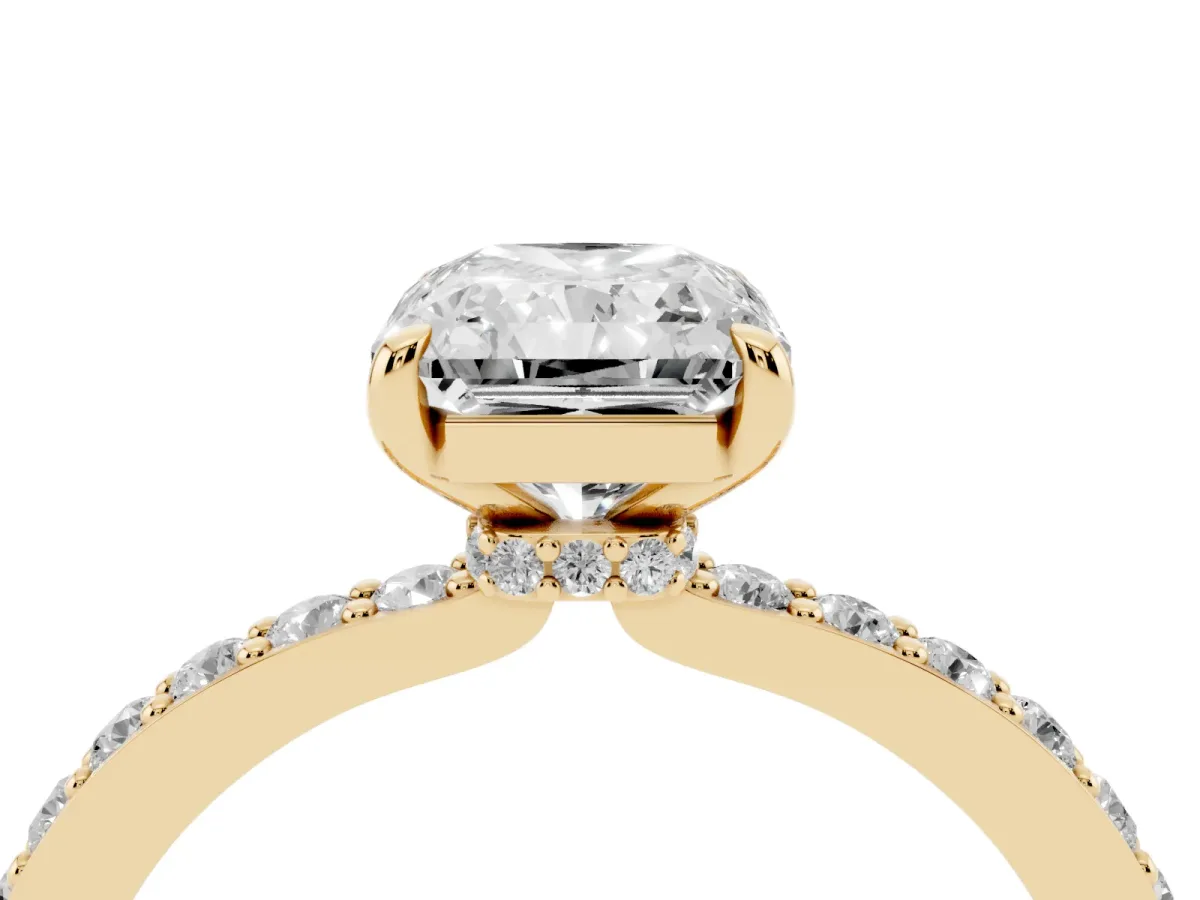 Radiant Cut Diamond Pavé Engagement Ring with Round Accents and Prong Setting Yellow gold