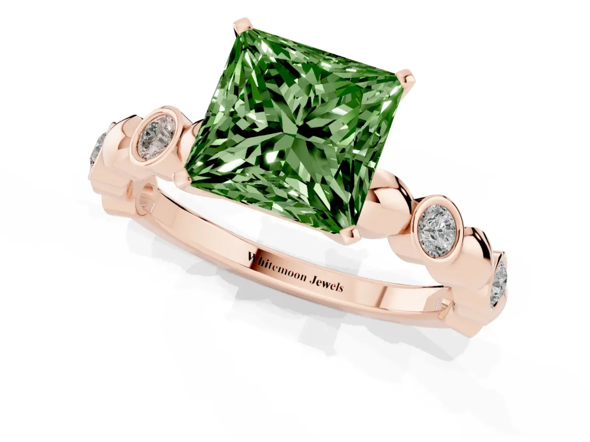 Fancy Green Princess Cut Solitaire Bezel-Set Diamond Ring with Beaded Band and Four-Prong Setting Rose gold