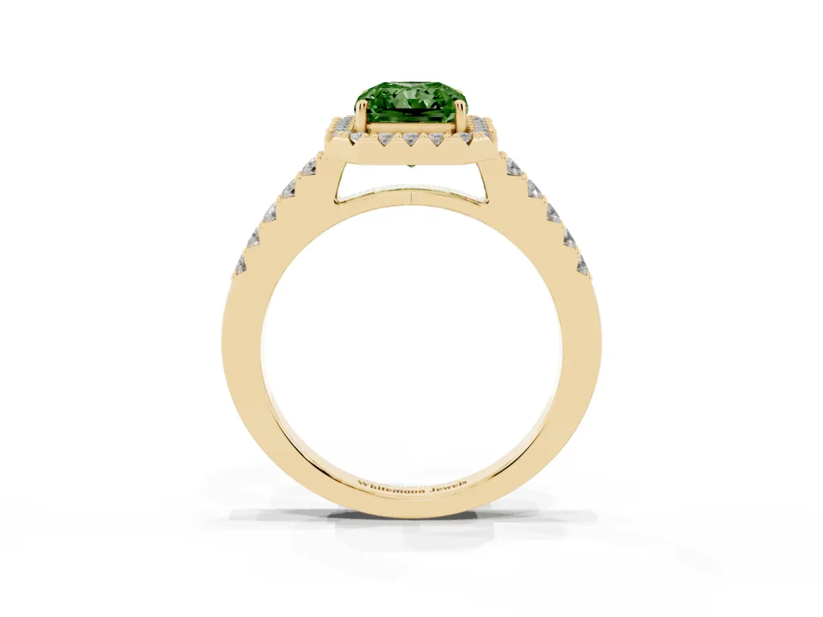 Fancy Green Radiant Cut Halo Diamond Pavé Solitaire Ring Yellow gold