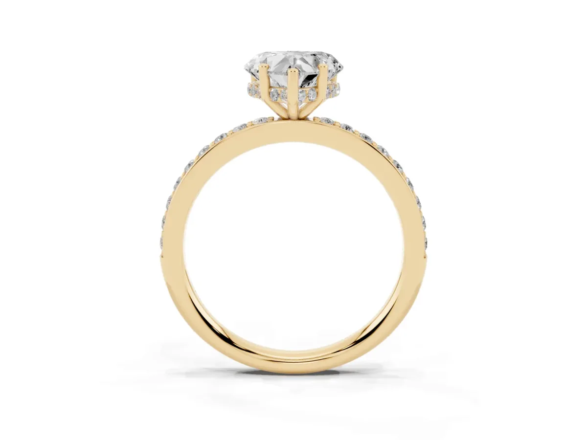 Heart Cut Cut Diamond Pavé Band Ring with Four-Prong Setting Yellow gold