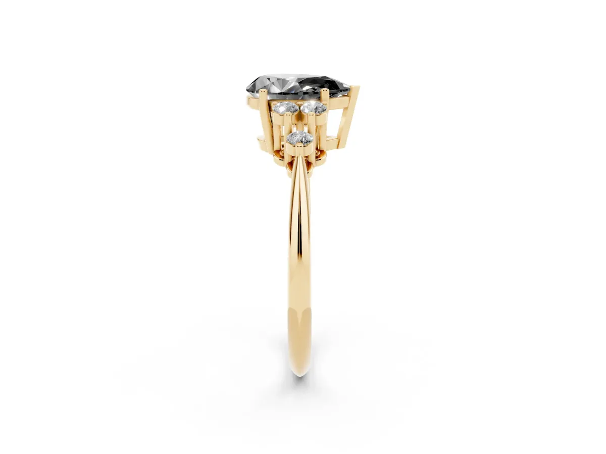 Fancy Black Pear Cut Cut Diamond Cluster Ring with Solitaire Band and Four-Prong Setting Yellow gold