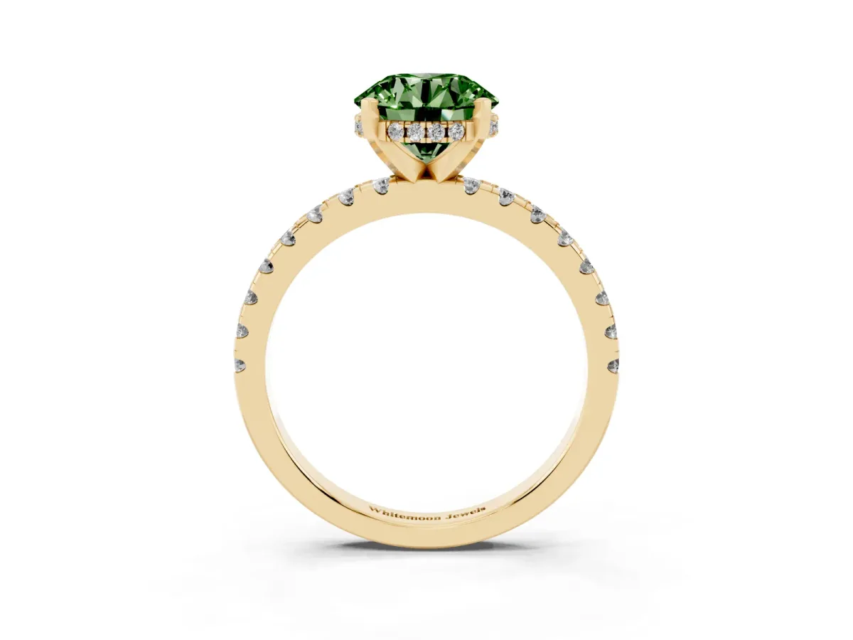 Fancy Green Round Cut Diamond Solitaire Ring with Round Pavé Band and Four-Prong Setting Yellow gold