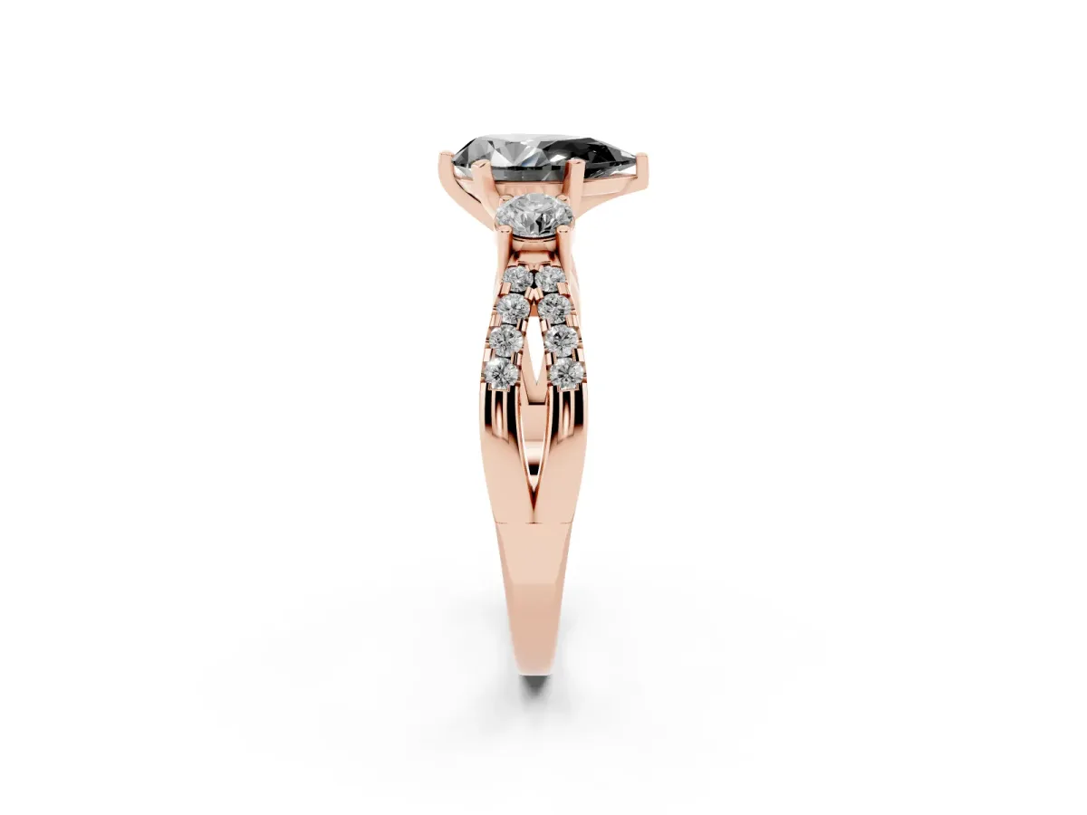 Fancy Black Pear Cut Diamond Three-Stone Ring with Pavé Split Shank and Four-Prong Setting Rose gold