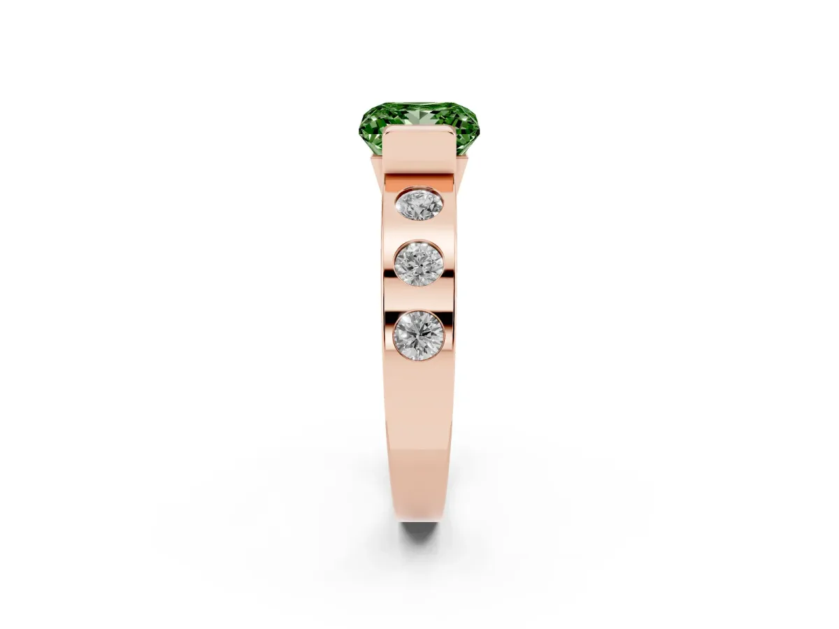 Fancy Green Princess Cut Brilliant Channel-Set Diamond Ring with Bezel Prong Setting Rose gold