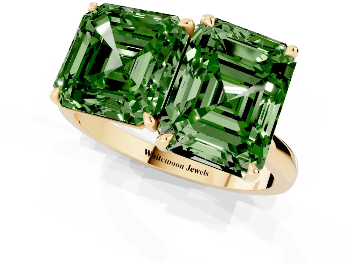 Fancy Green Asscher Cut and Emerald Cut Toi Moi Ring with Prong Setting Yellow gold