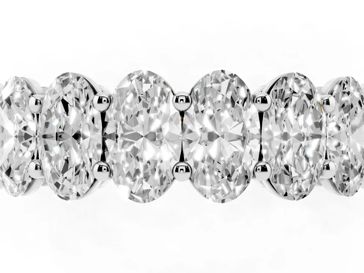 Oval Diamond Prong-Set Eternity Band White gold