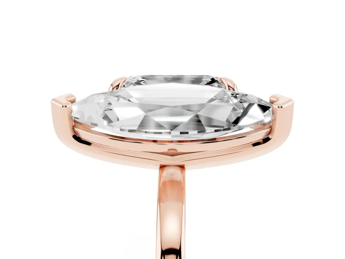 Emerald and Marquise Toi Moi Ring with Prong Setting and Plain Band Rose gold
