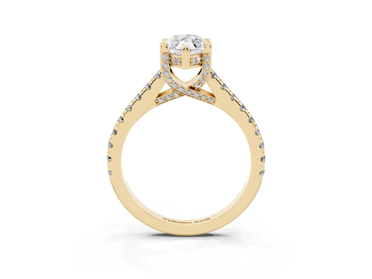 Marquise Cut Brilliant Diamond Solitaire with Pavé Band and Four-Prong Setting Yellow gold