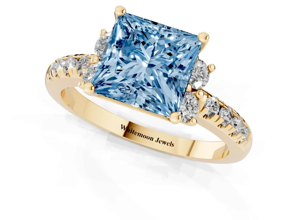 Fancy Blue Princess Cut Diamond Three-Stone Pave Band with Four-Prong Setting Yellow gold