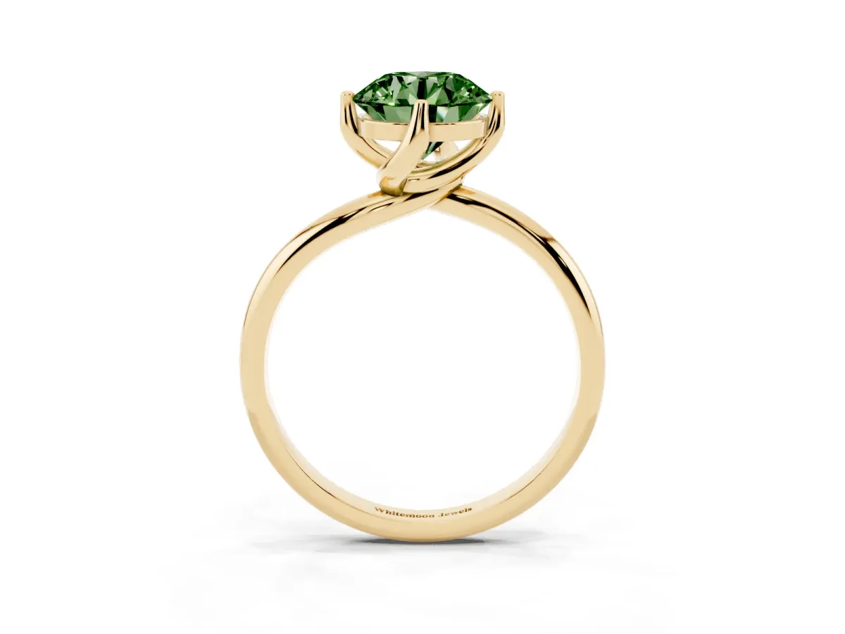 Fancy Green Round Cut Diamond Solitaire Engagement Ring with Four-Prong Setting and Classic Band Yellow gold