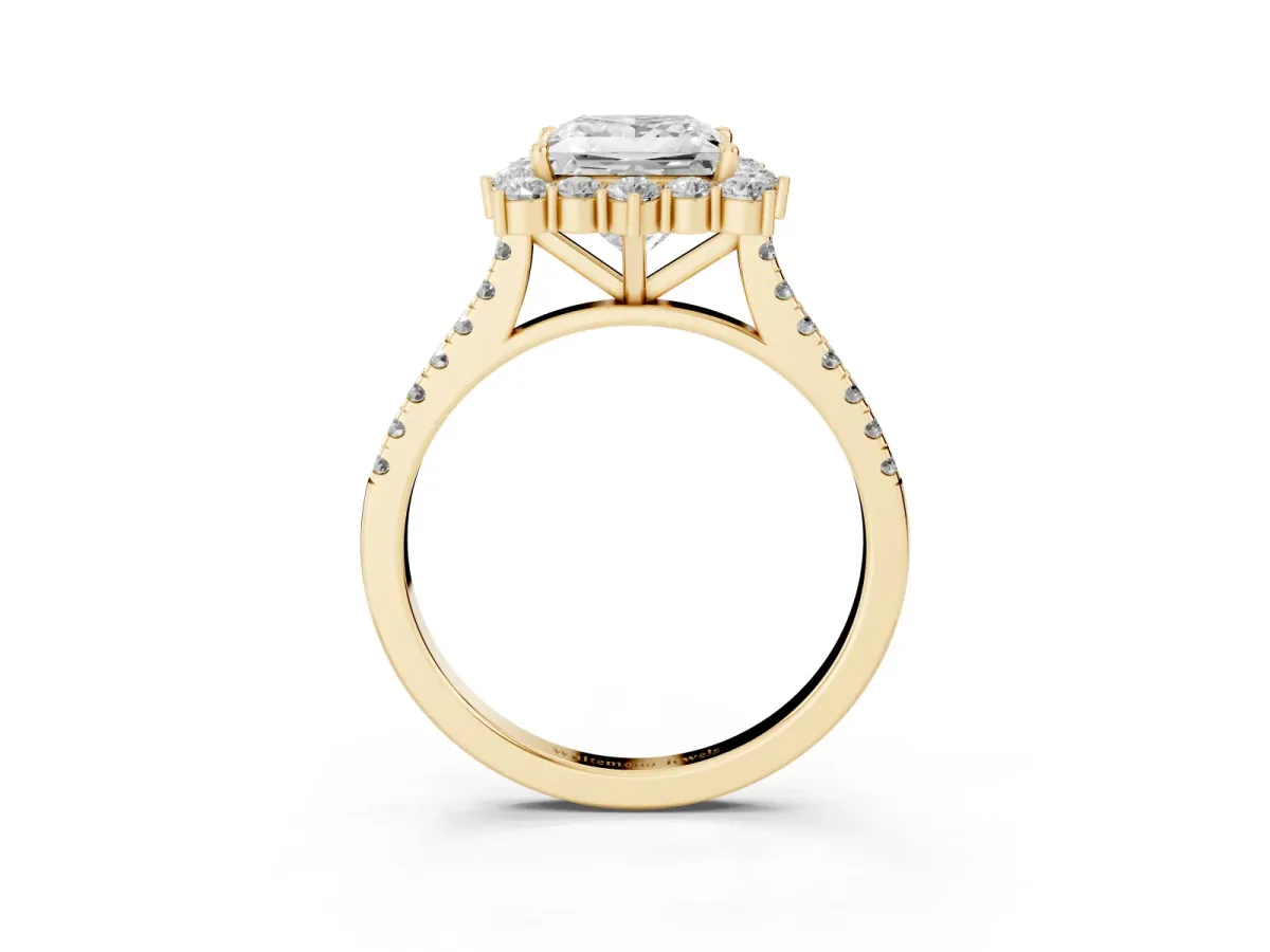 Princess Cut Halo Diamond Ring with Pavé Band and Prong Setting Yellow gold