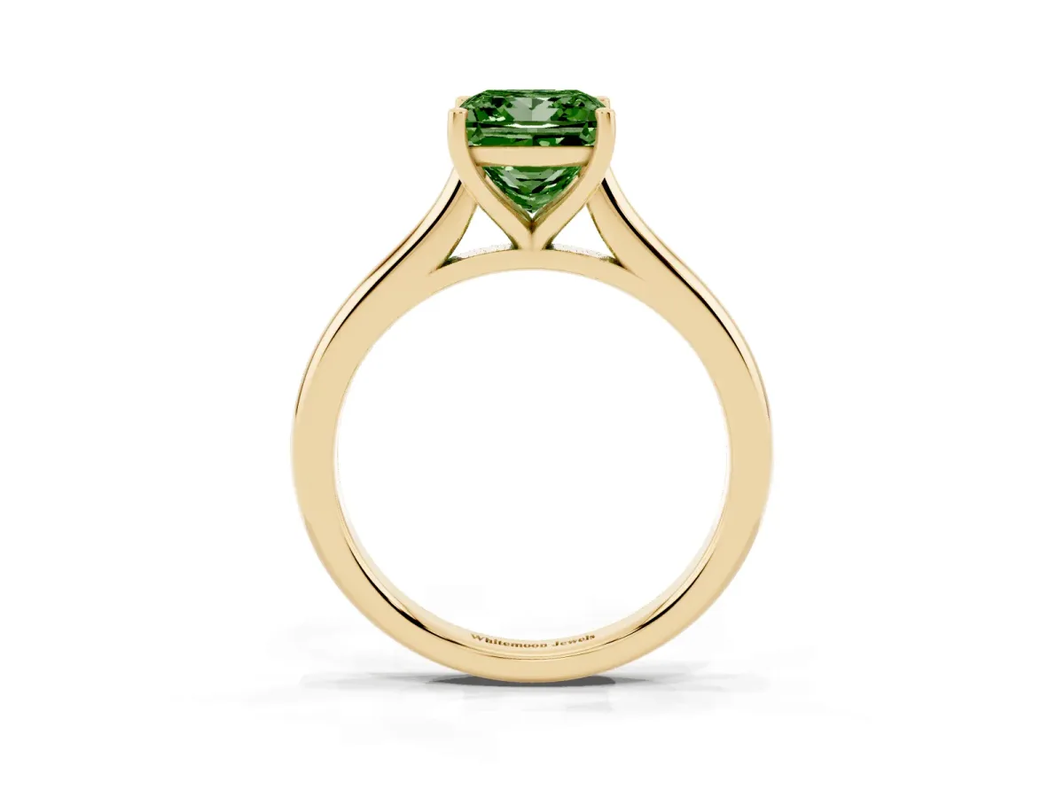 Fancy Green Princess Cut Cut Solitaire Ring with Cathedral Band and Four-Prong Setting Yellow gold