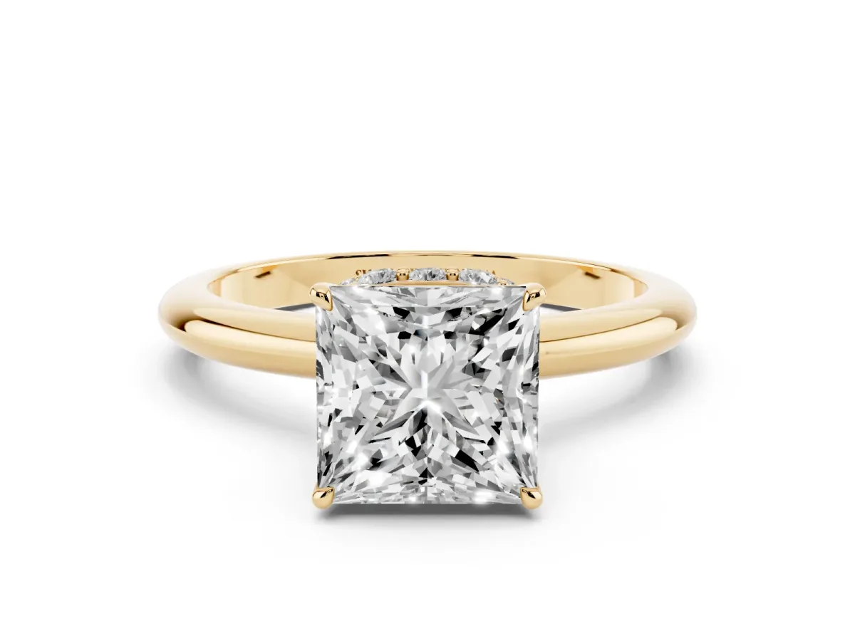 Princess Cut Brilliant Solitaire Engagement Ring with Six-Prong Setting and Classic Band Yellow gold