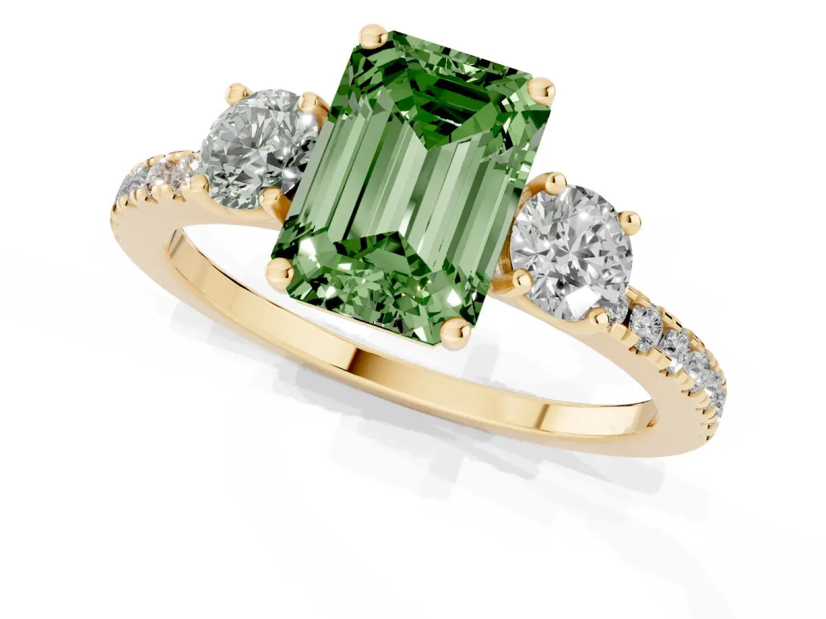 Fancy Green Three-Stone Emerald Cut Cut Diamond Pavé Band with Prong Setting Yellow gold