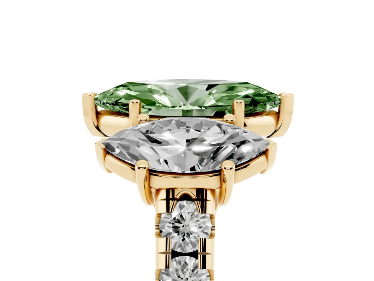 Fancy Green Three-Stone Marquise Cut Diamond Pavé Band with Prong Setting Yellow gold