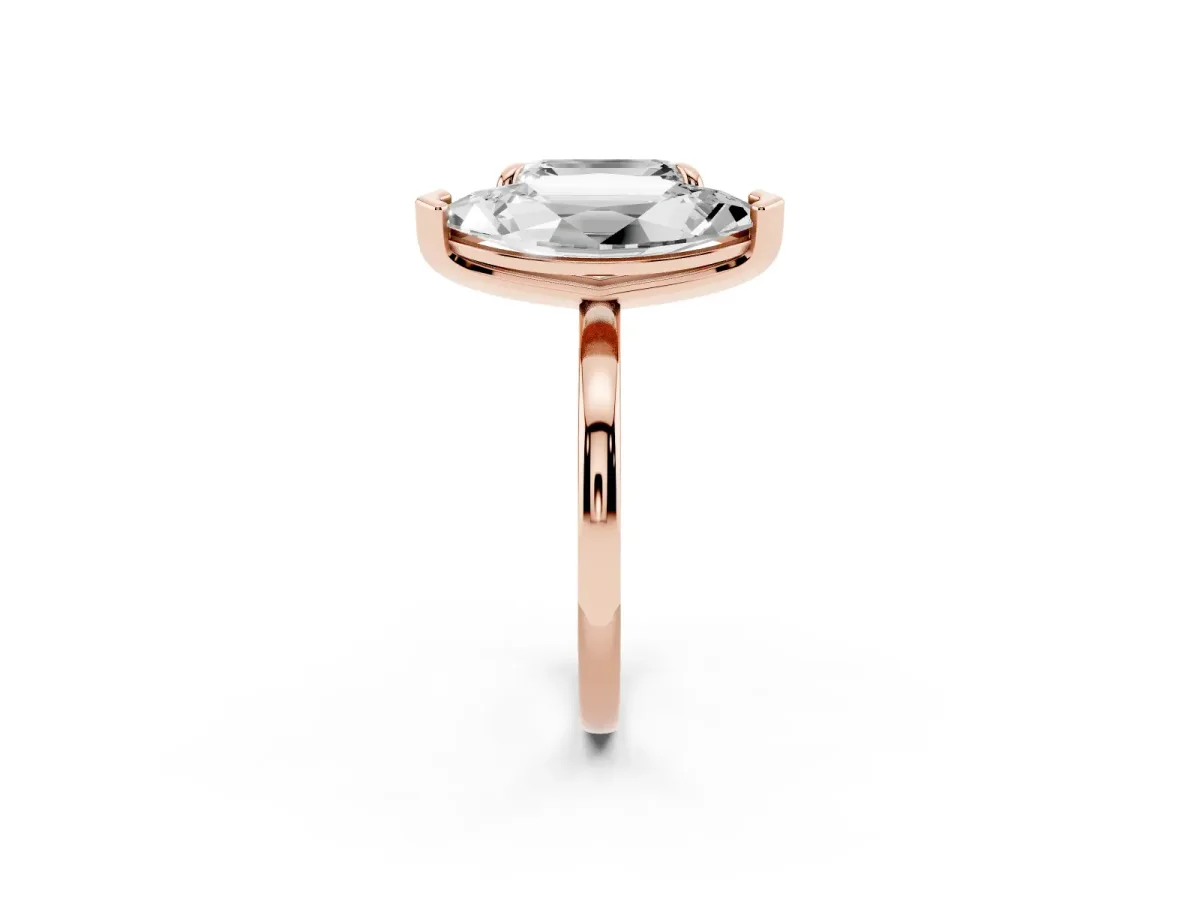Emerald and Marquise Toi Moi Ring with Prong Setting and Plain Band Rose gold