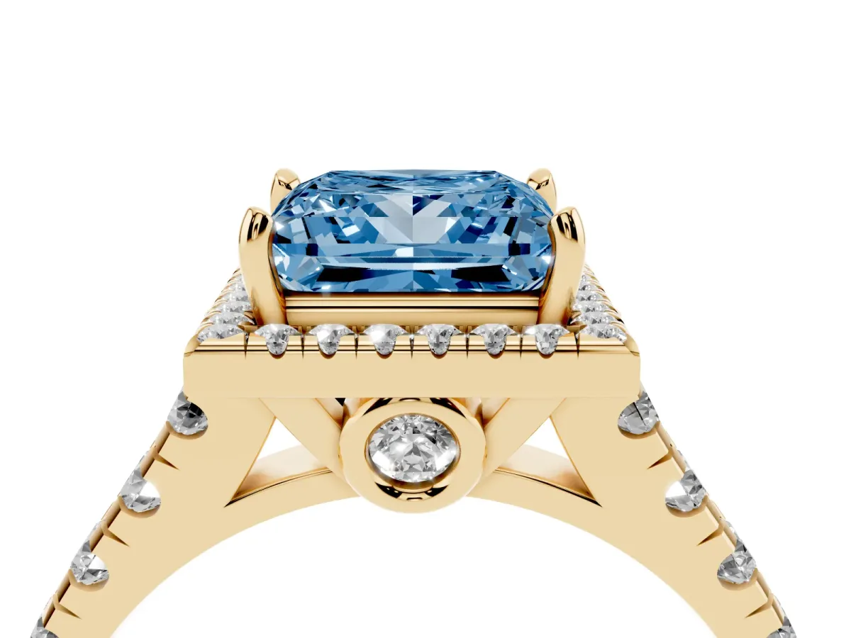 Fancy Blue Princess Cut Halo Pavé Diamond Engagement Ring with Four-Prong Setting Yellow gold