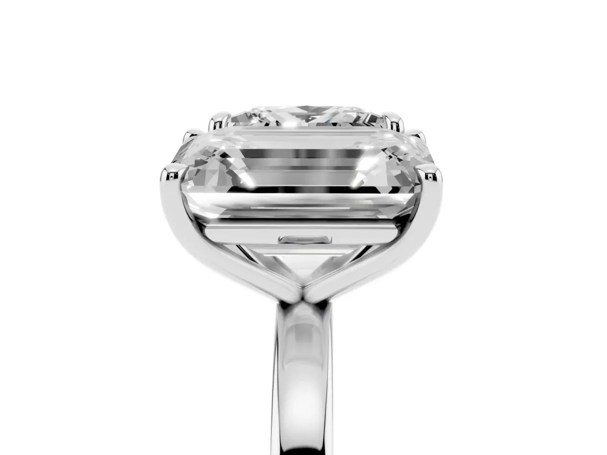 Princess Cut and Emerald Cut Toi Moi Ring with Prong Setting Silver