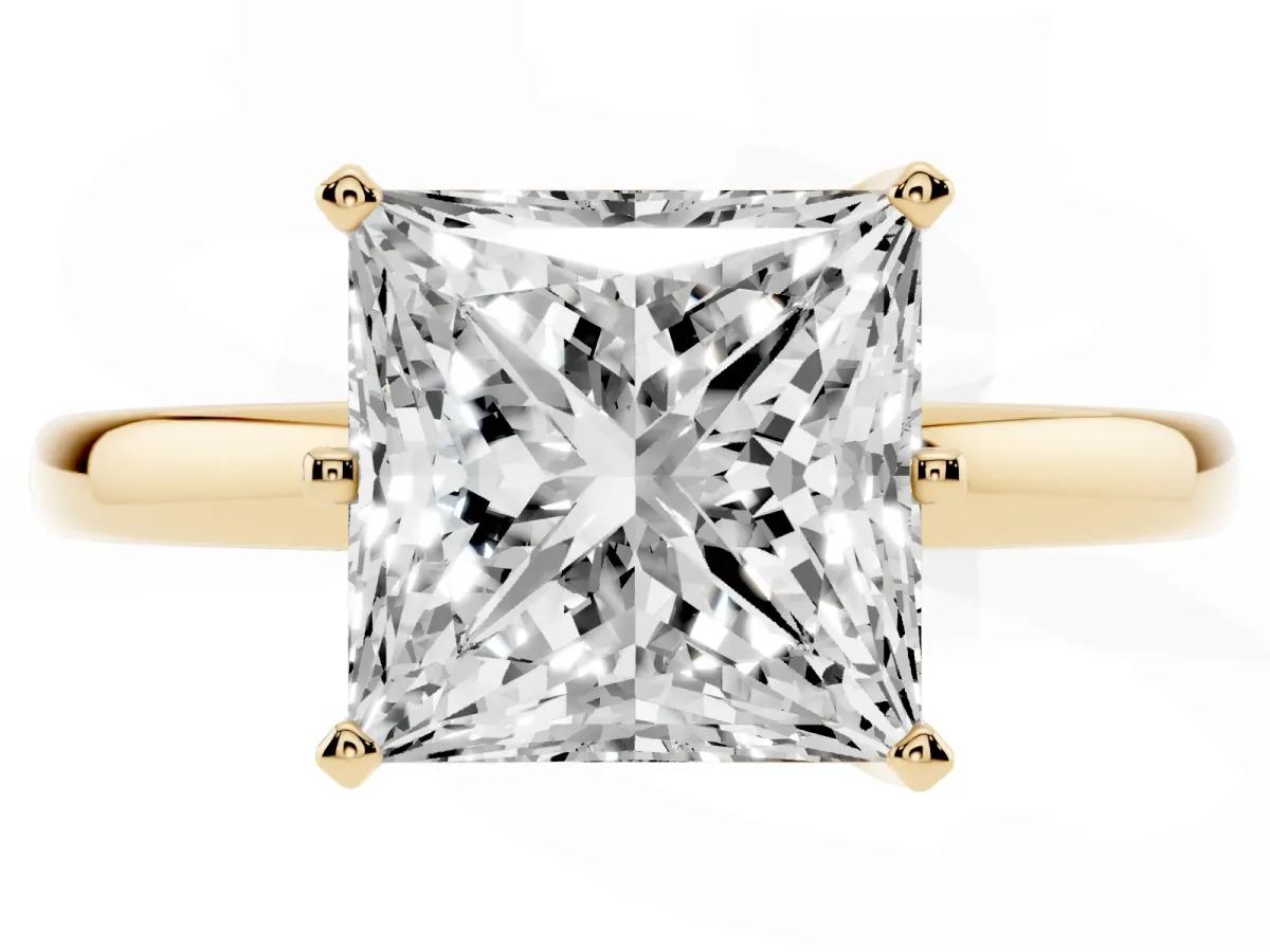Princess Cut Solitaire Diamond Ring with Six-Prong Setting on a Classic Band Yellow gold