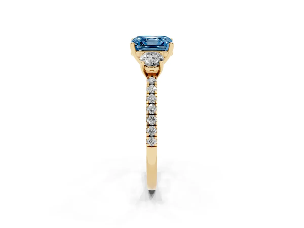 Fancy Blue Three-Stone Asscher Cut Cut Diamond Pavé Band with Prong Setting Yellow gold