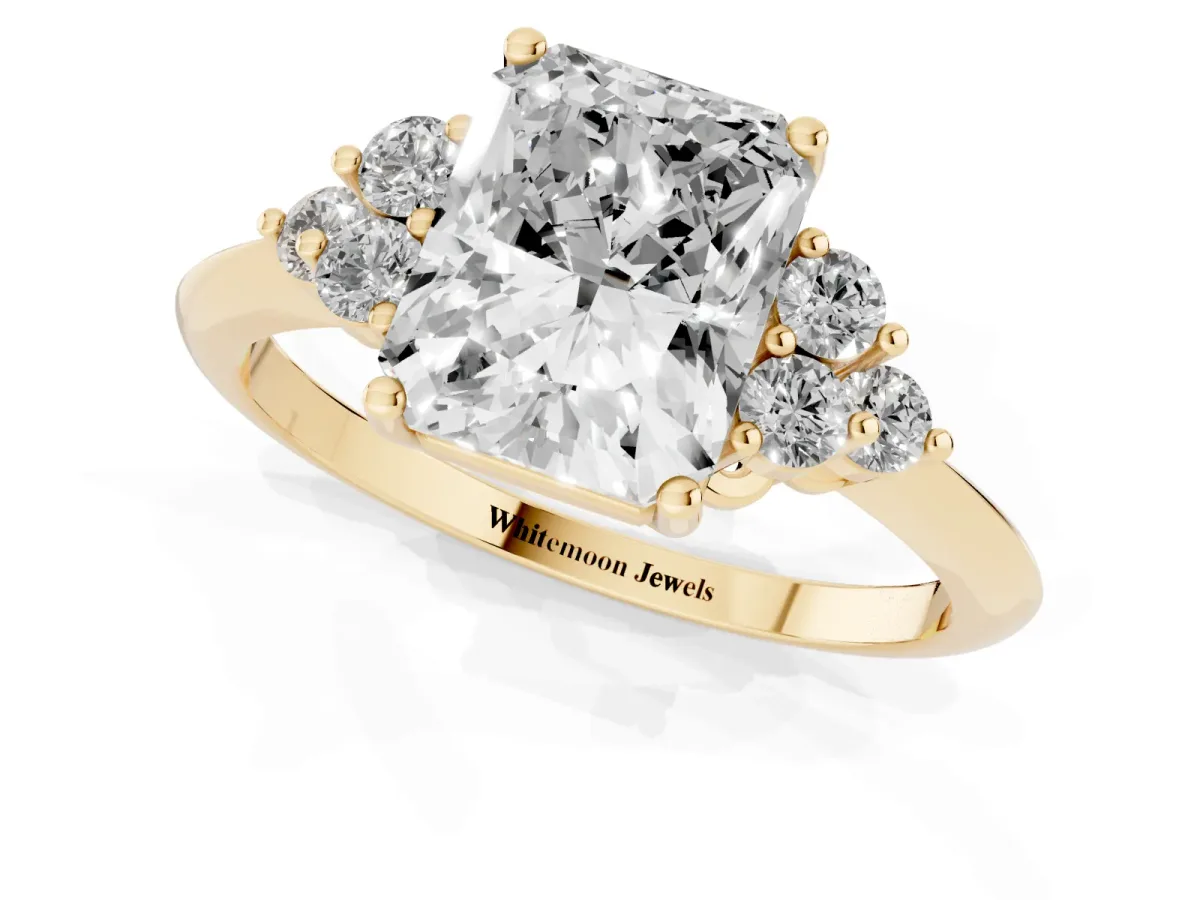 Radiant Cut Cut Diamond Cluster Ring with Solitaire Band and Four-Prong Setting Yellow gold