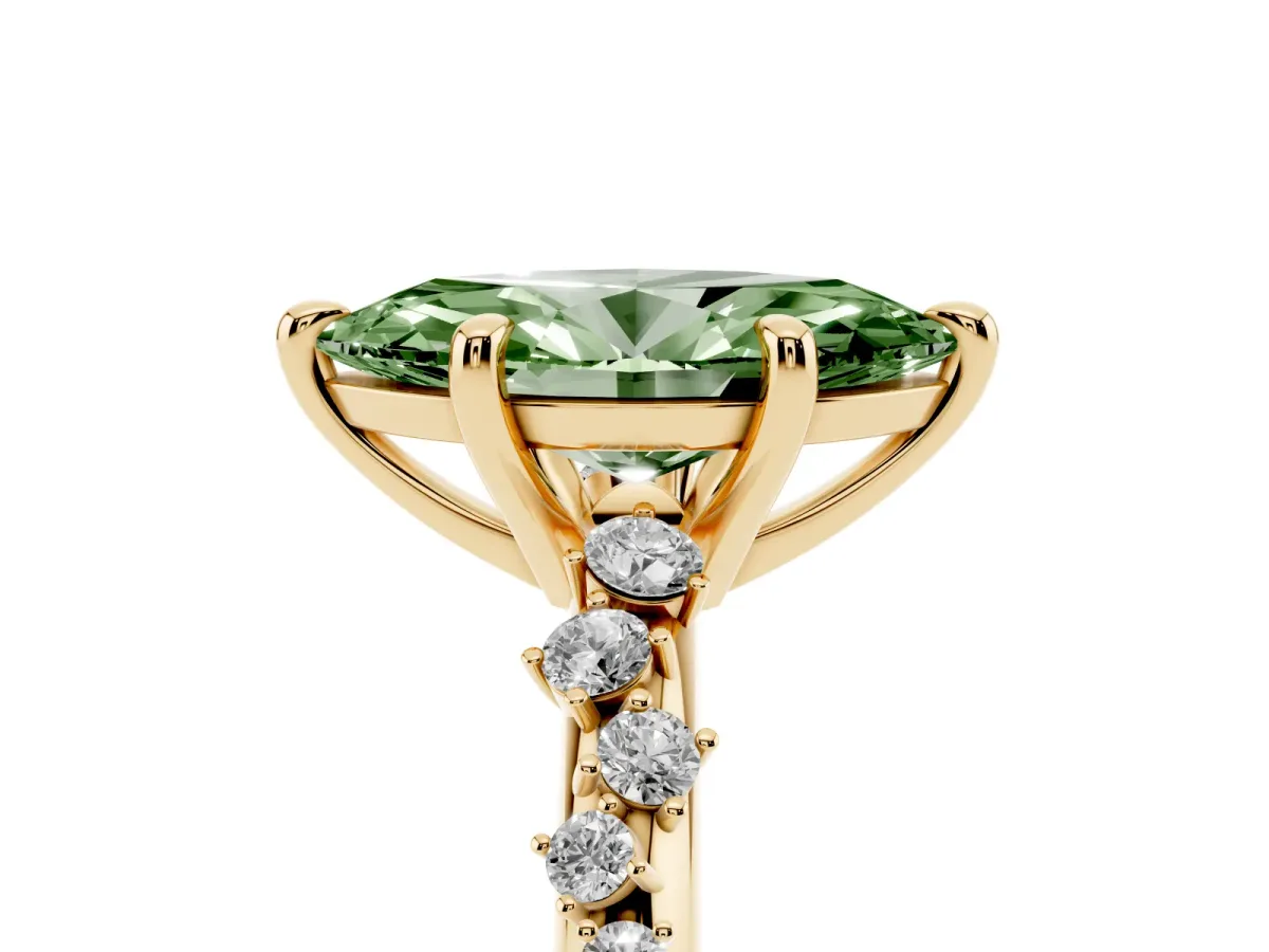 Fancy Green Marquise Cut Cut Diamond Vine Band with Four-Prong Setting Yellow gold