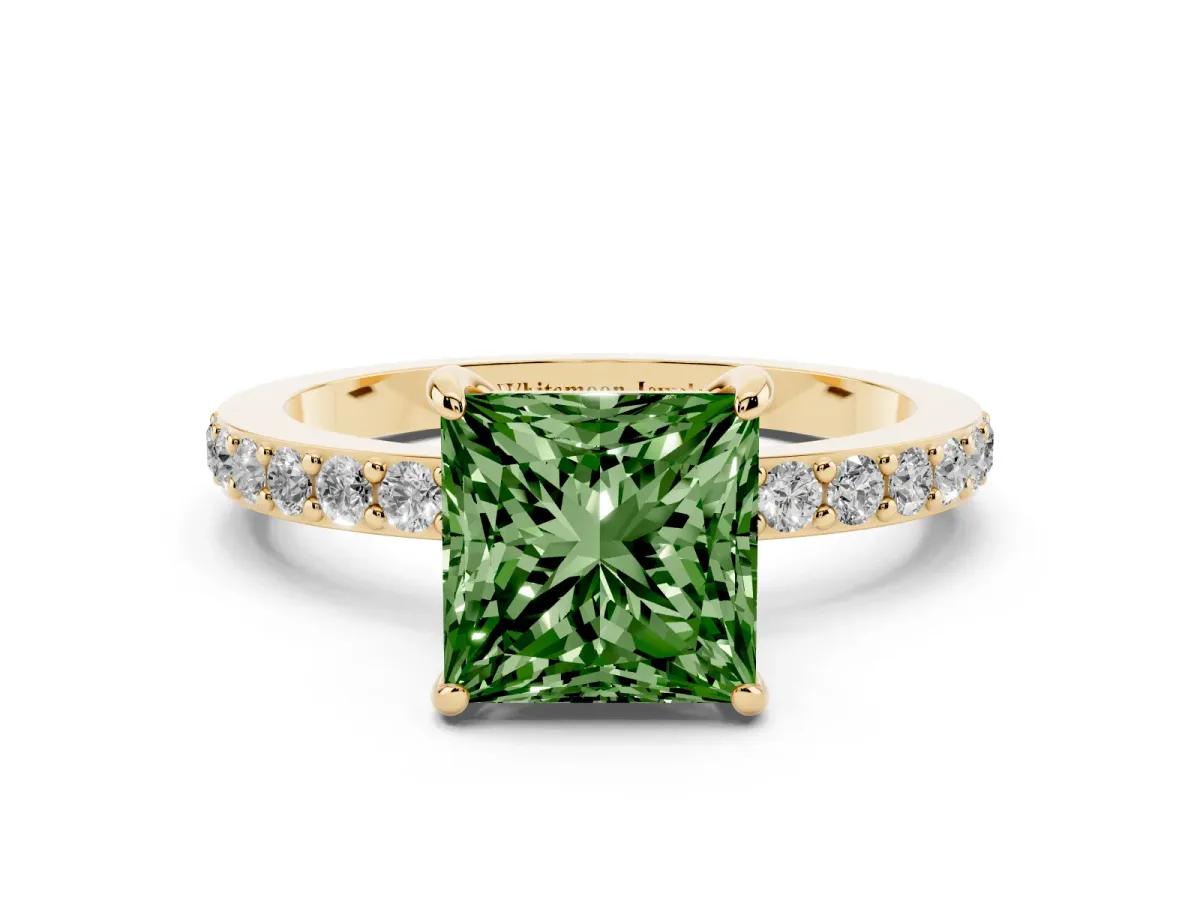Fancy Green Princess Cut Diamond Pavé Engagement Ring with Round Accents and Prong Setting Yellow gold