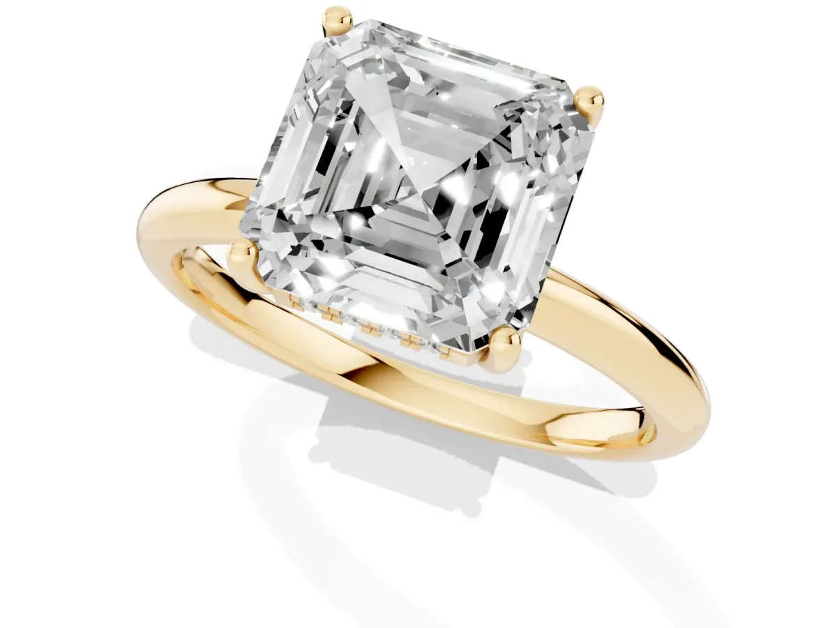 Asscher Cut Cut Solitaire Engagement Ring with Four-Prong Setting and Classic Band Yellow gold