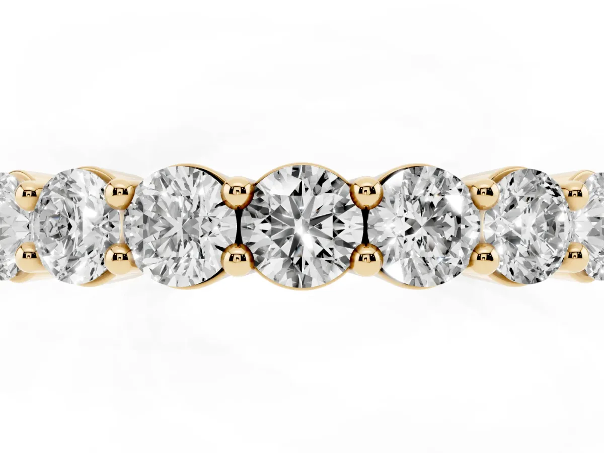 Round Diamond Half Eternity Band with Prong Setting Yellow gold
