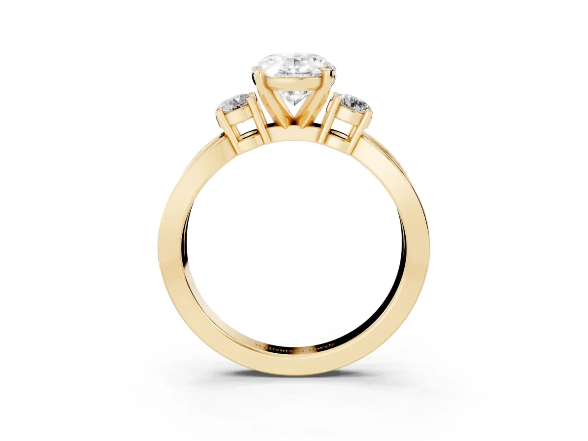 Three-Stone Oval Cut Cut Diamond Twist Band with Prong Setting Yellow gold