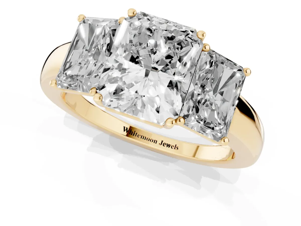 Radiant Cut Diamond Three-Stone Ring with Four-Prong Setting and Classic Band Yellow gold