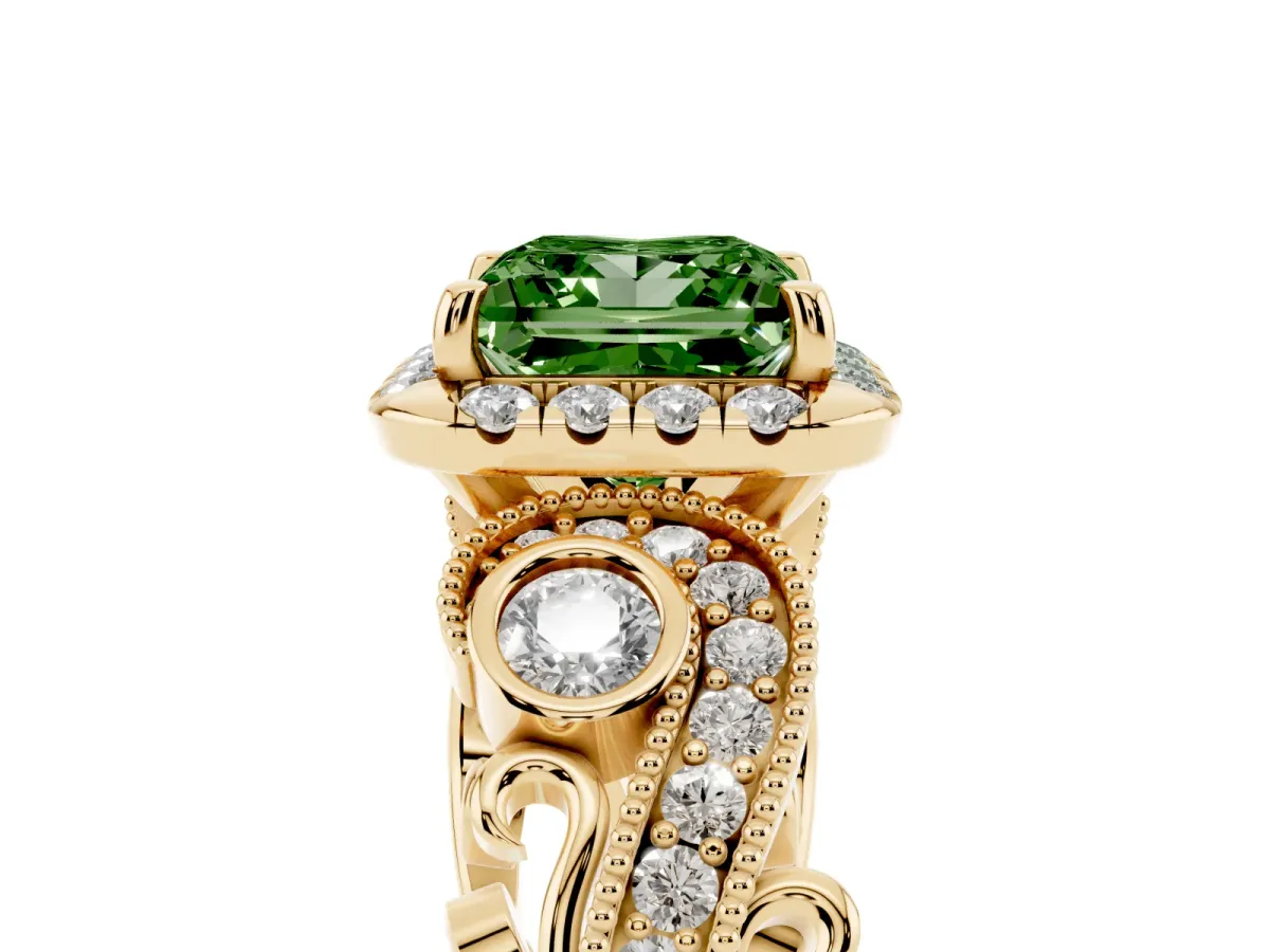 Fancy Green Princess Cut Diamond Halo Ring with Milgrain Pavé Band and Four-Prong Setting Yellow gold