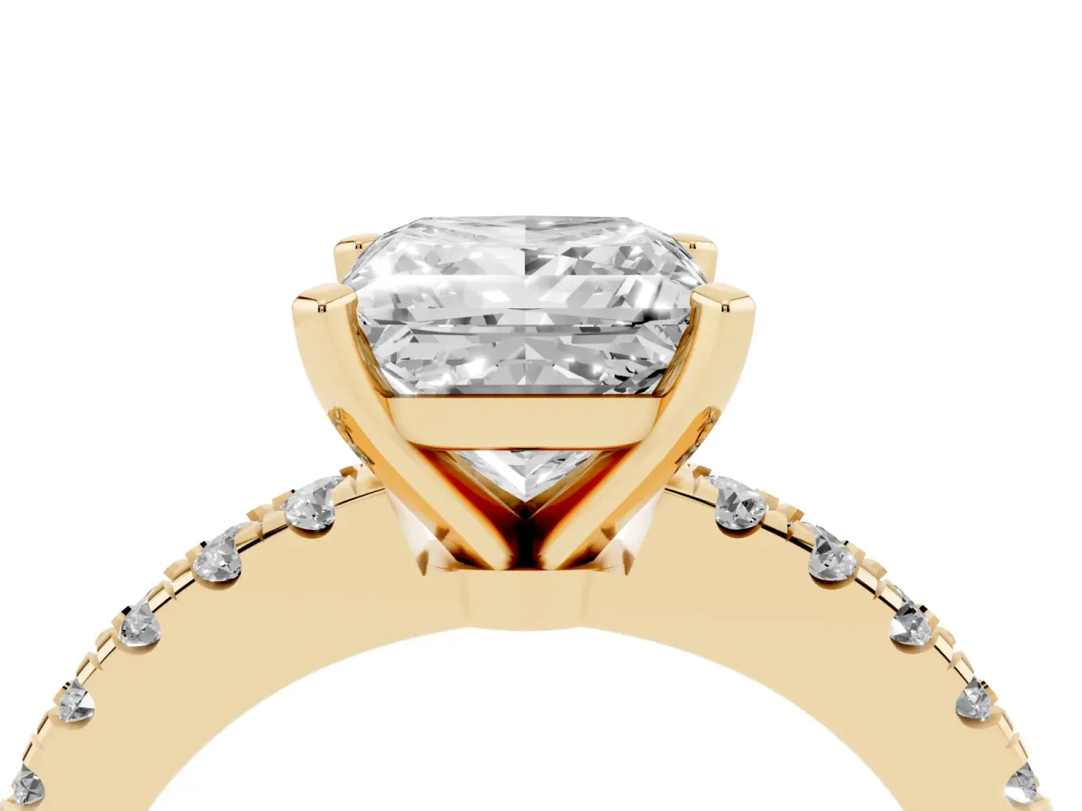 Princess Cut Solitaire Diamond with Pavé Band and Four-Prong Setting Yellow gold