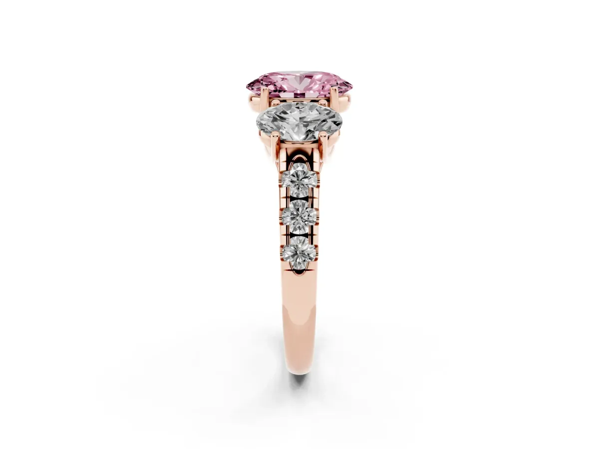 Fancy Pink Three-Stone Oval Cut Diamond Pavé Band with Prong Setting Rose gold