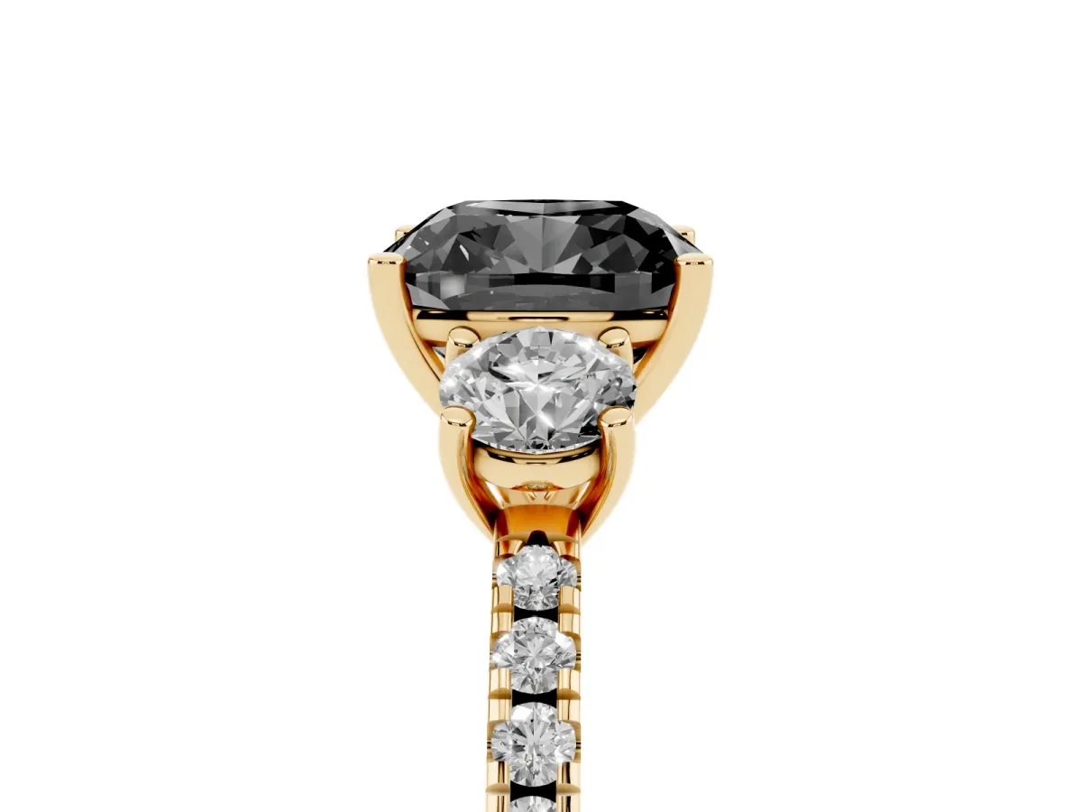 Fancy Black Three-Stone Cushion Cut Cut Diamond Pavé Band with Prong Setting Yellow gold