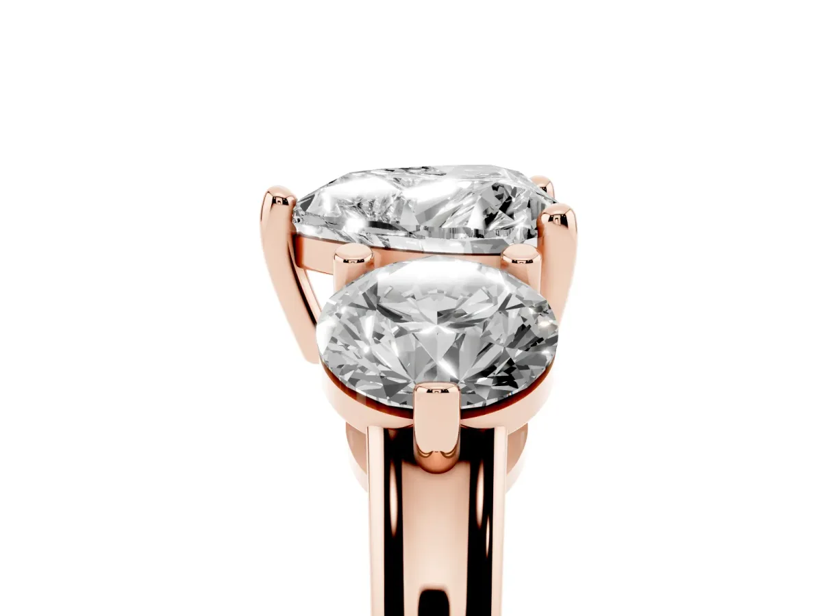 Three-Stone Heart Cut Brilliant Cut Solitaire Ring with Prong Setting on a Classic Band Rose gold