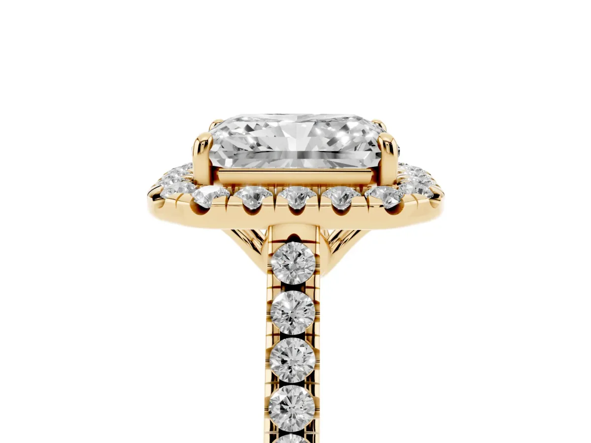 Radiant Cut Halo Pavé Diamond Engagement Ring with Four-Prong Setting Yellow gold